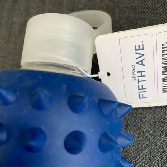 BKR SPIKED LIMITED SOLD OUT 16oz Glass + silicone water bottle blue spiked NWT - Picture 4 of 7